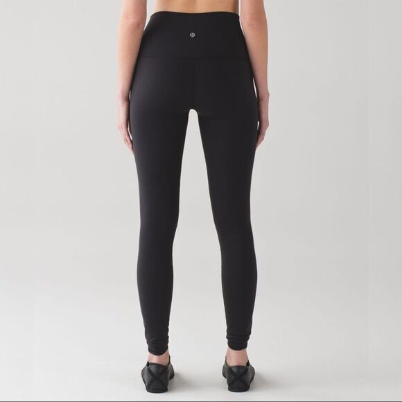 Lululemon Black Wunder Under Hi-Rise Tech Mesh - Picture 2 of 7